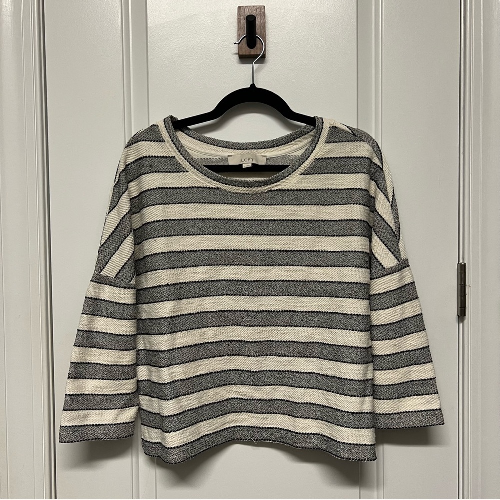 LOFT Black and Cream Knit Top